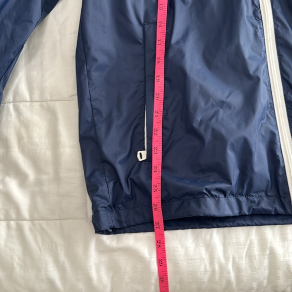 Levi’s Retro Windbreaker - Picture 5 of 7